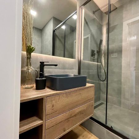 Luxusní nově zrekonstruovaný Apartmán 2kk - 47m2 - Ostrava Centrum Exterior foto